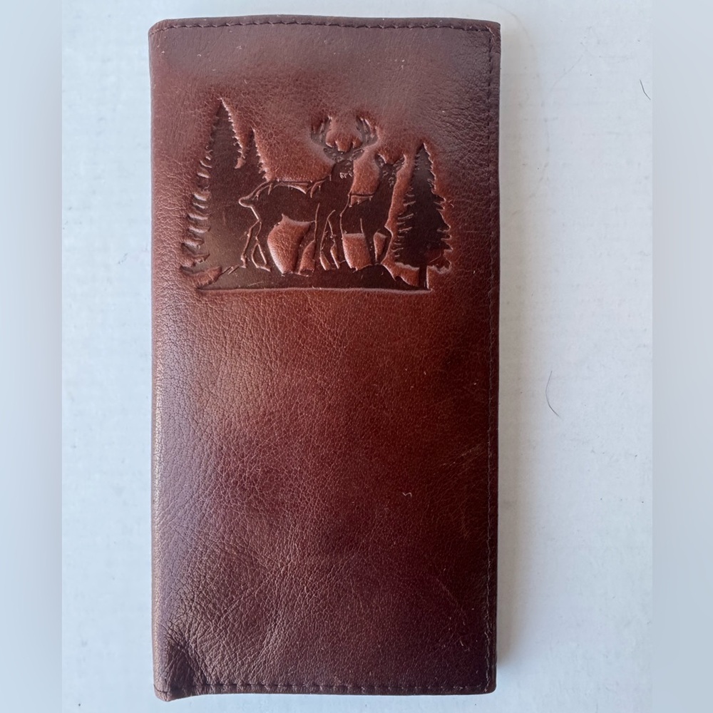 RedHead Deer Brown Leather Embossed Hunting Deer Buck Bi Fold Wallet